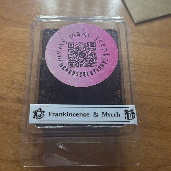 Jelly Wax Melt - Frankincense and Myrrh - Picture 2 of 5